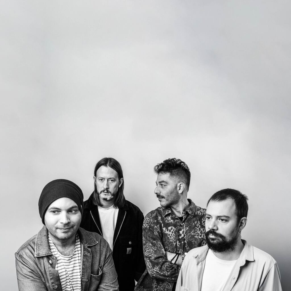 %100 Müzik Sunar: No Clear Mind