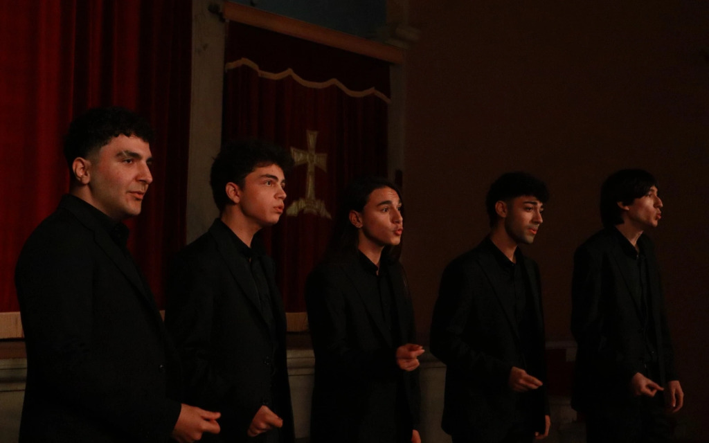 A Capella TimbrFifths