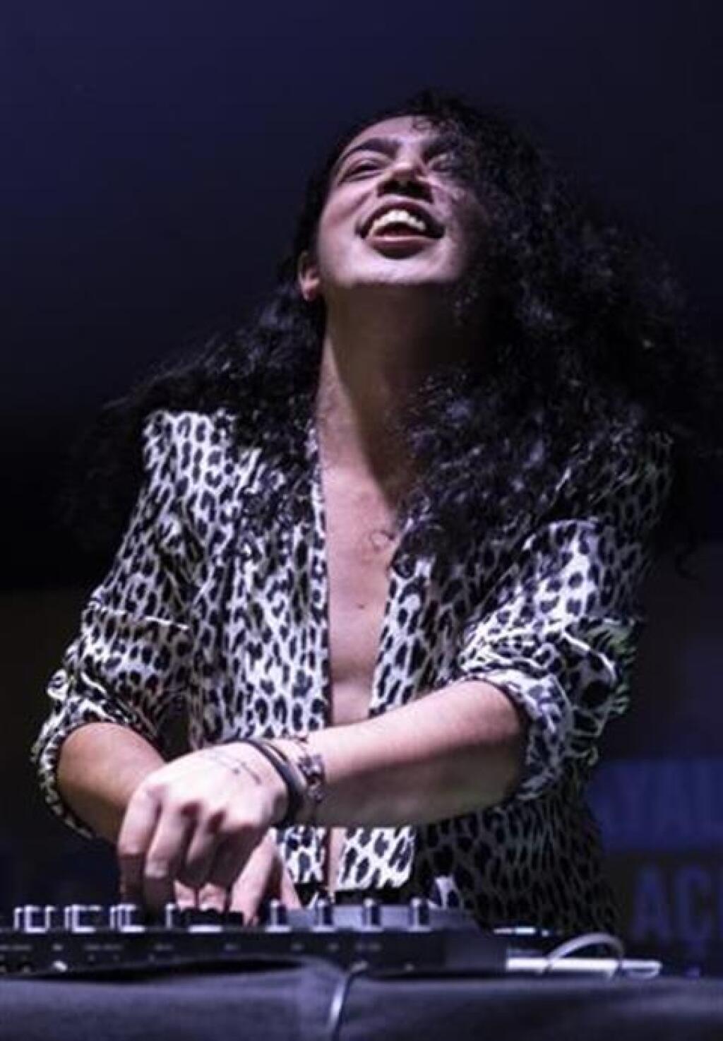 Ali Taş ile 90'lar 2000'ler Türkçe Pop