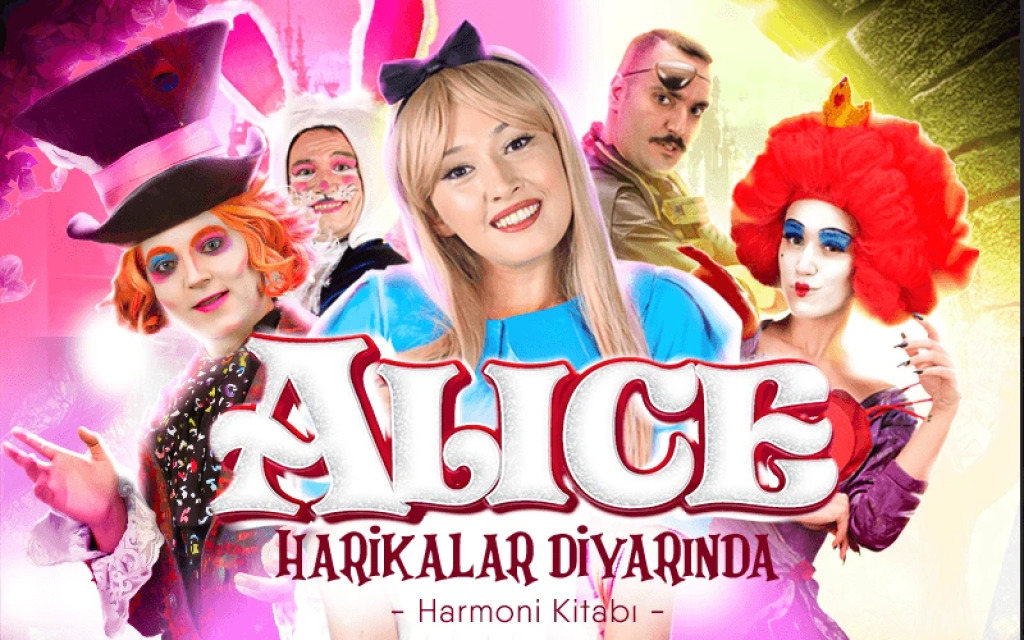 Alice Harikalar Diyarında - Harmoni Kitabı Çocuk