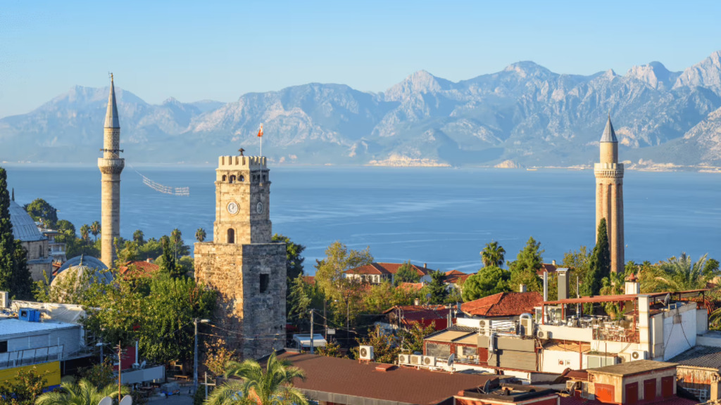 Antalya Şehir Turu (Tekne Turu & Şelalelerle birlikte)