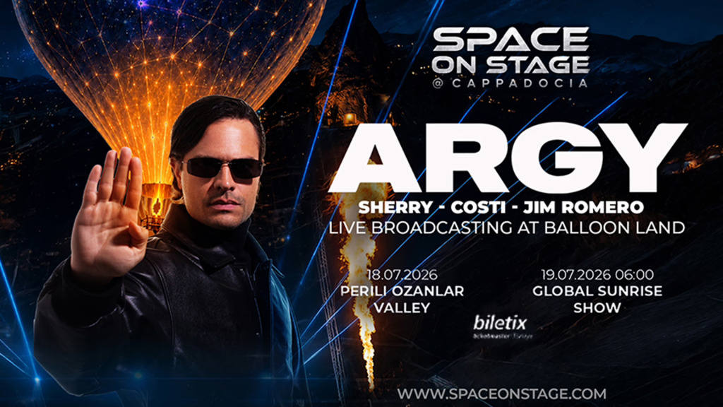 Argy @ Space On Stage & Global Sunrise Show at Baloon Party- Kombine