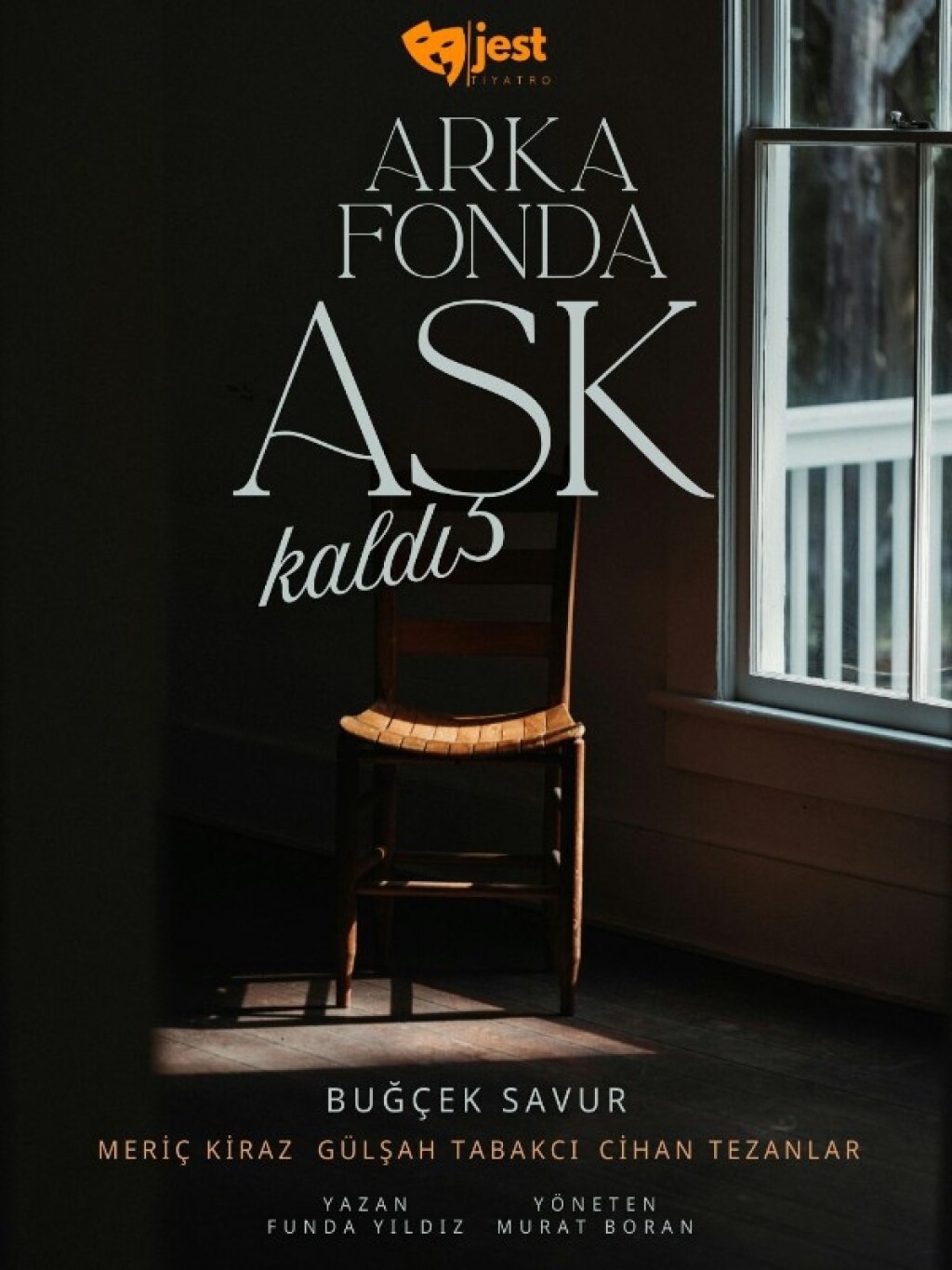 Arka Fonda Aşk Kaldı
