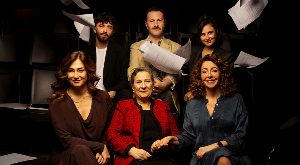 Bir Aile Provası