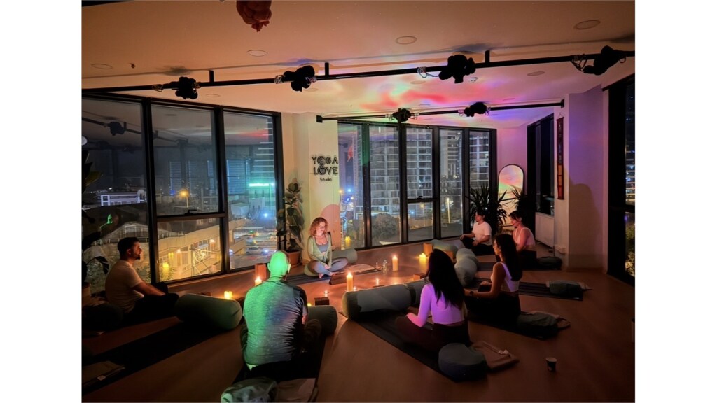 Candlelight Yin Experience | 2. Buluşma