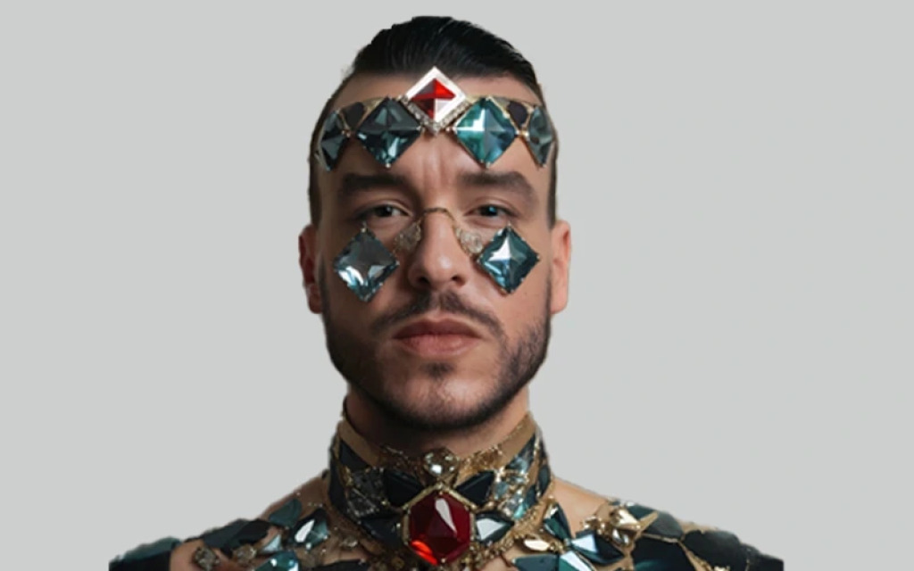 Cem Adrian Bayram Özel