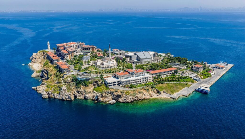 Demokrasi ve Özgürlükler Adası (Bostancı Kalkışlı)