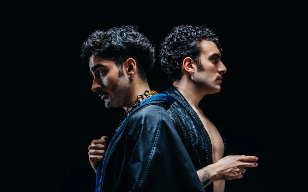 Dolu Kadehi Ters Tut