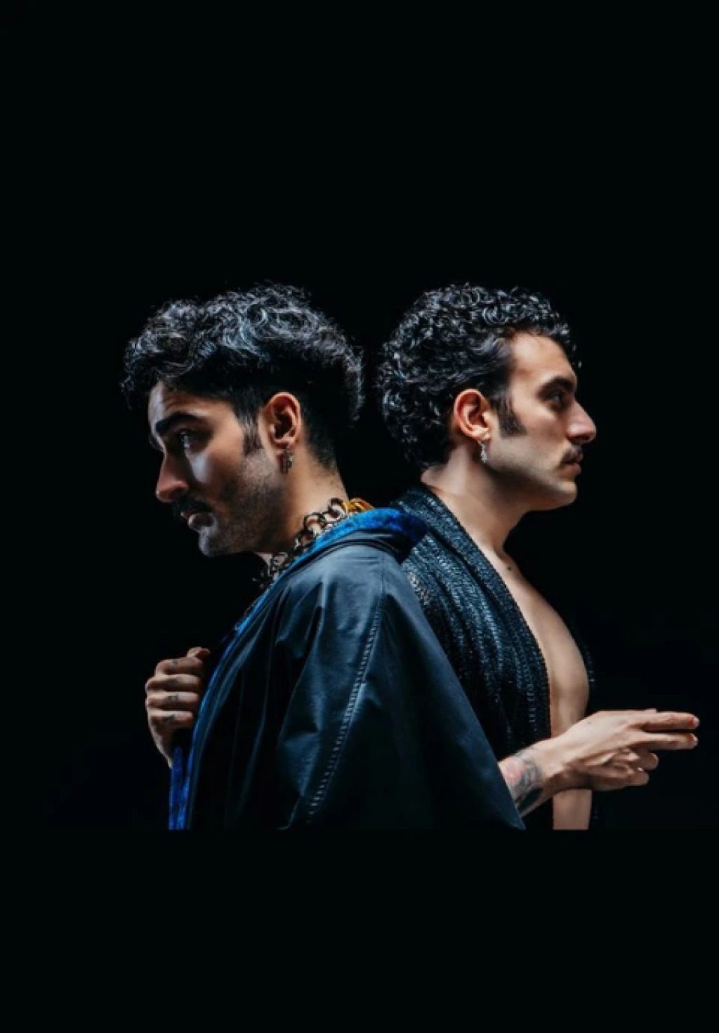 Dolu Kadehi Ters Tut