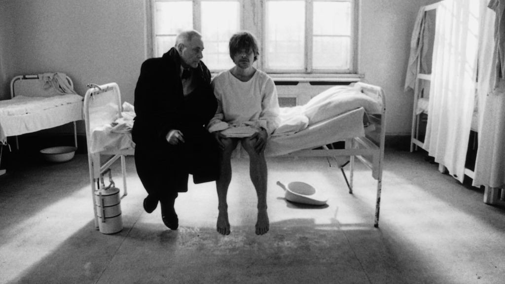 Film: Karanlık Armoniler [Werckmeister Harmóniák]