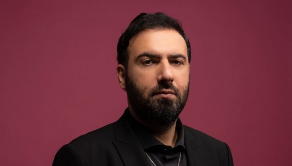 Güncel Gürsel Artıktay