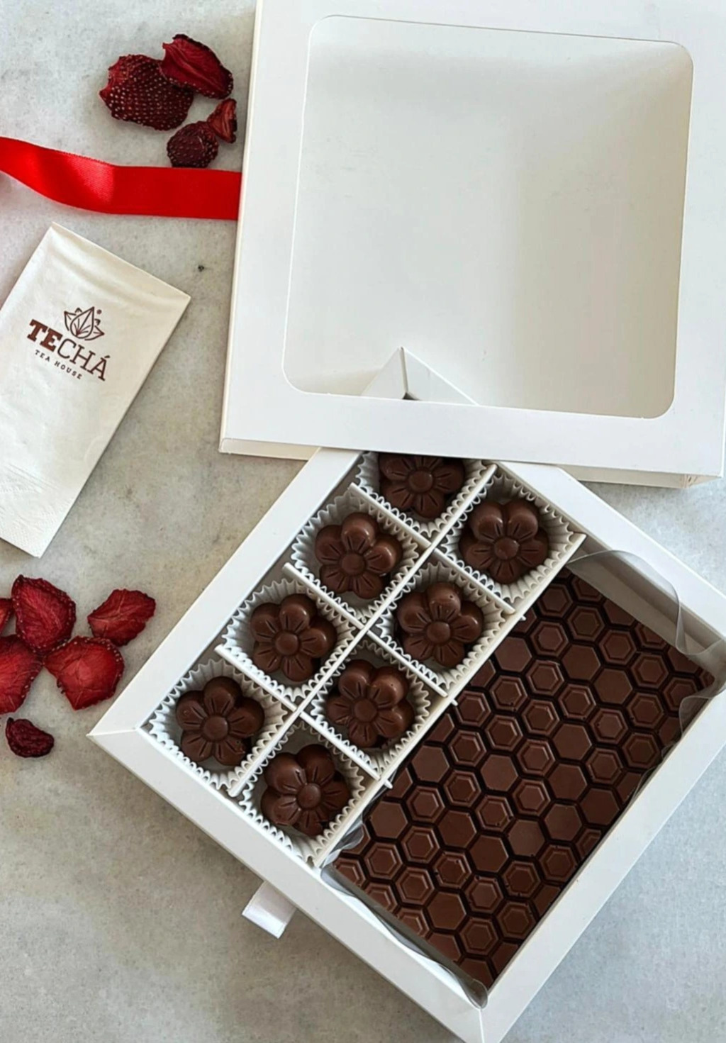 Kurumeyveli Sütlü Belçika Çikolatası Yapımı