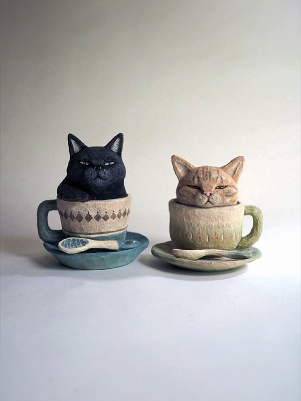 Masterpiece Heykel - Bir Fincan Kedi