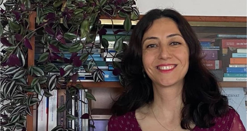 Özgül Kömürcü ile Masal Dinletisi