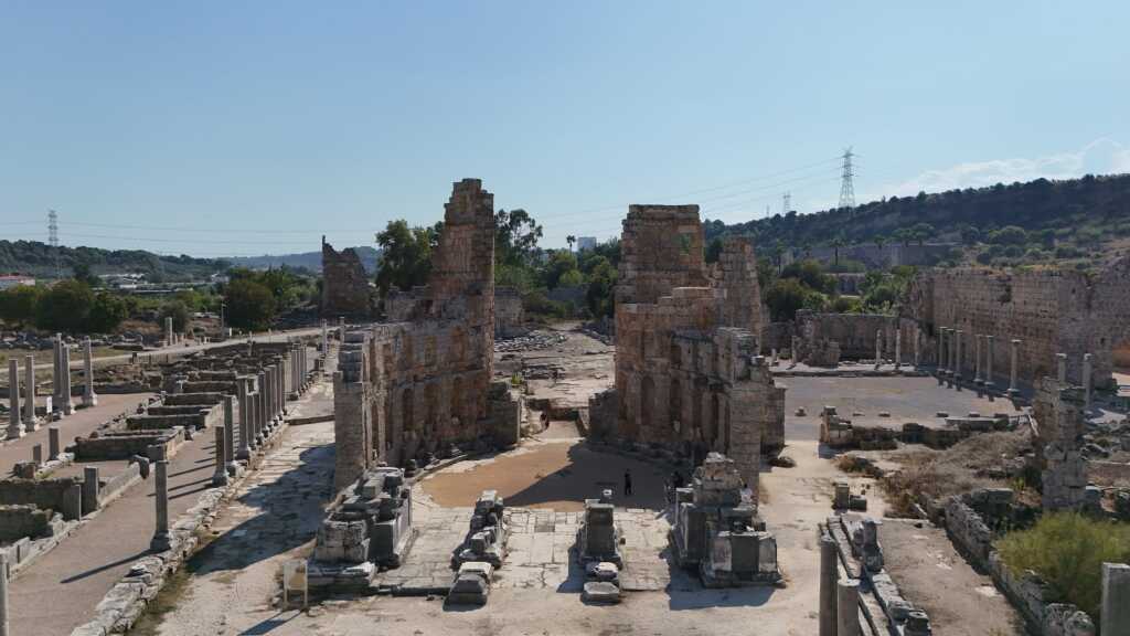 Perge Antik Kenti Gezisi