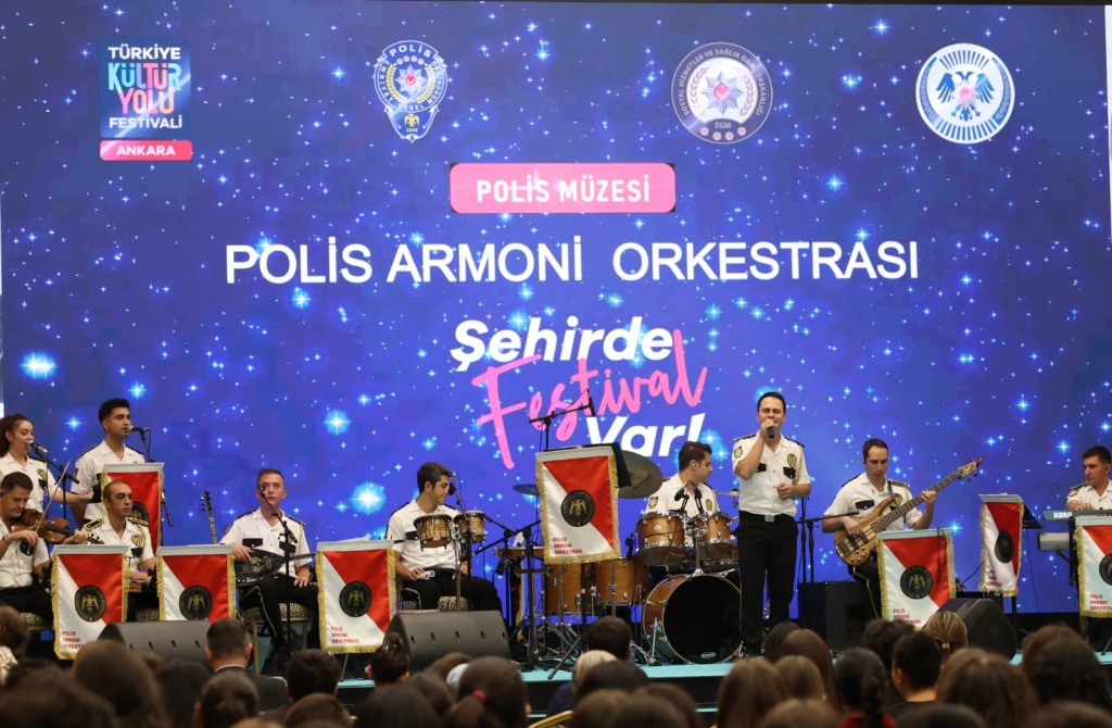 Polis Armoni Orkestrası Konseri