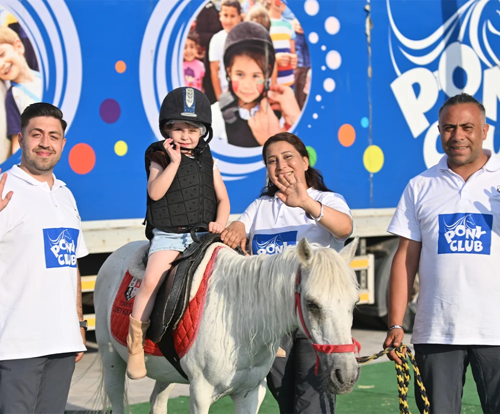 Pony Club Şehrinize Geliyor