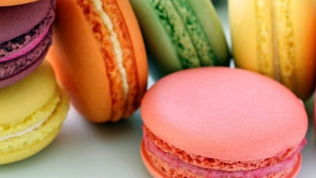 Renkli Macaronlar
