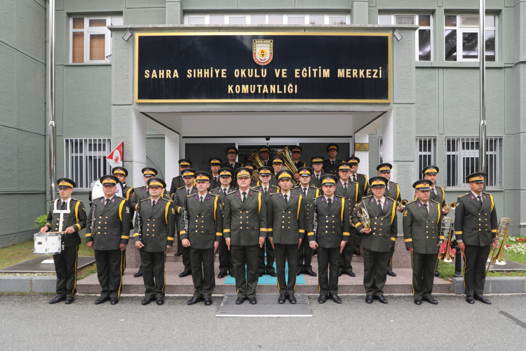 Sahra Sıhhiye Okulu ve Eğitim Merkezi Bölge Bando Komutanlığı