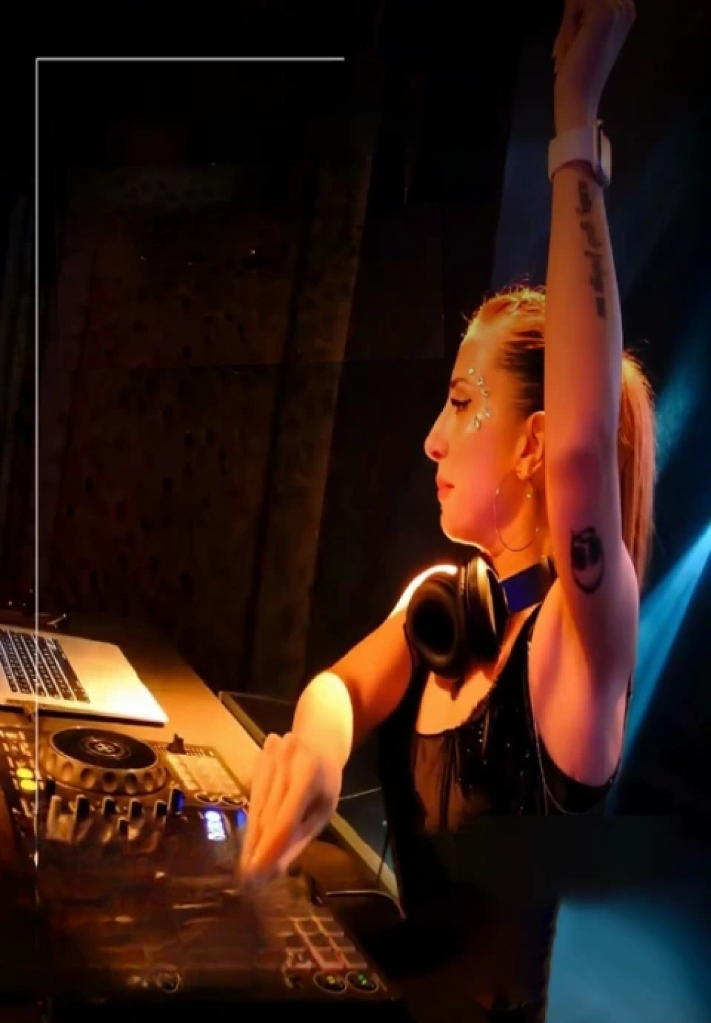 Sedef Kültekin ile 90'ler 2000'ler Türkçe Pop