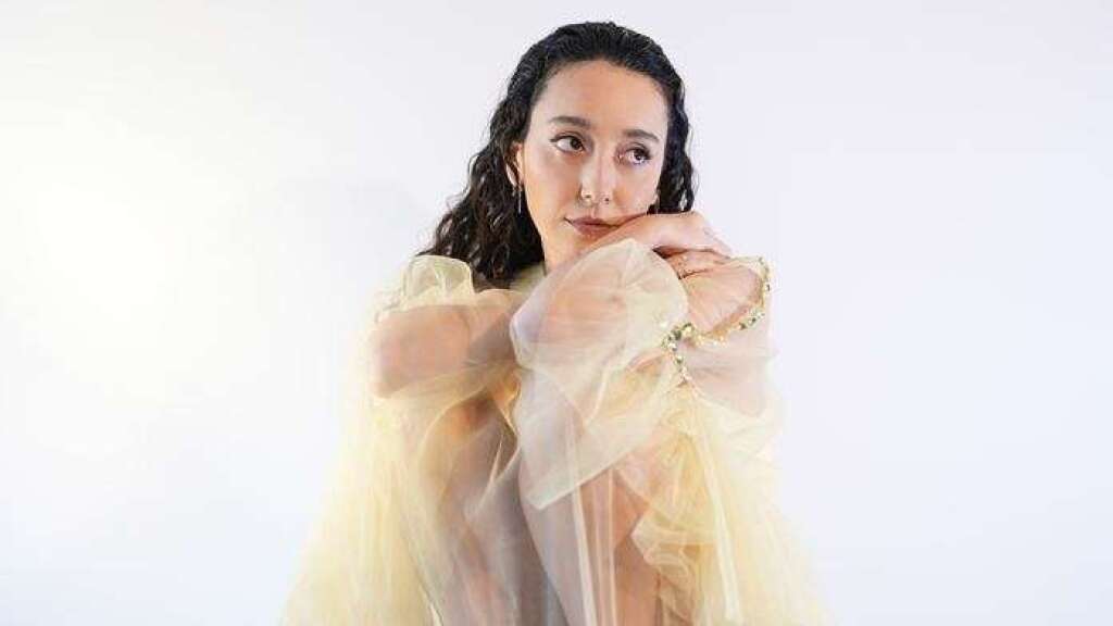 Selin Sümbültepe "Khayal" İlk