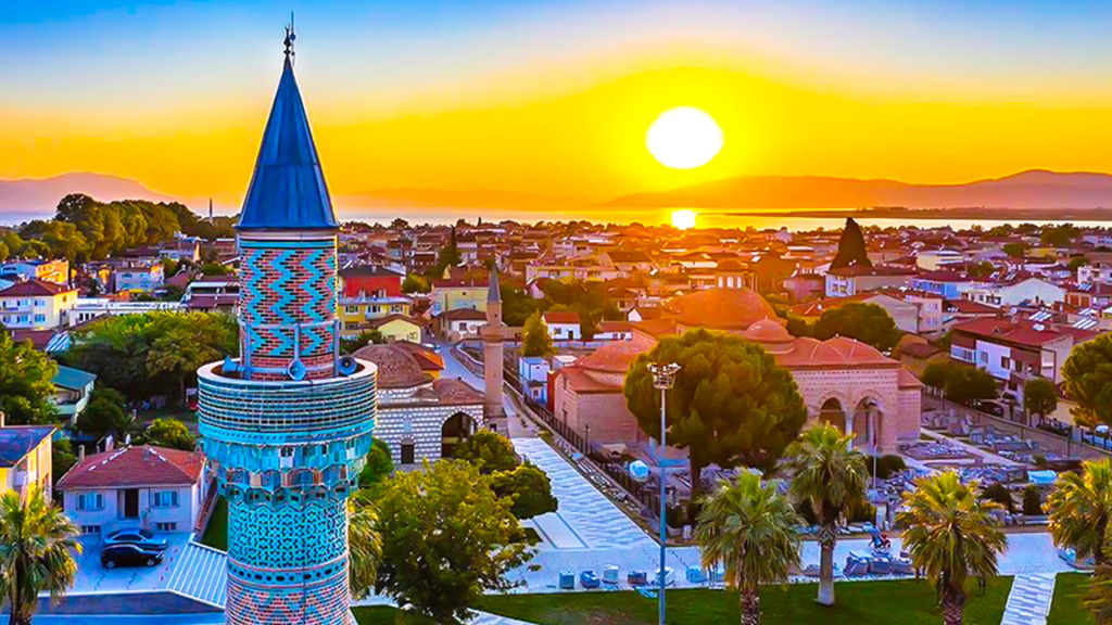 Surların Ardındaki Hikaye : İznik