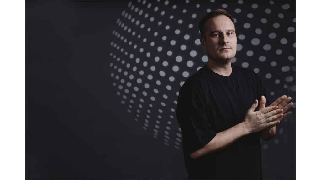Therapy Rooftop Sessions : Mihai Popoviciu @ Rabarba