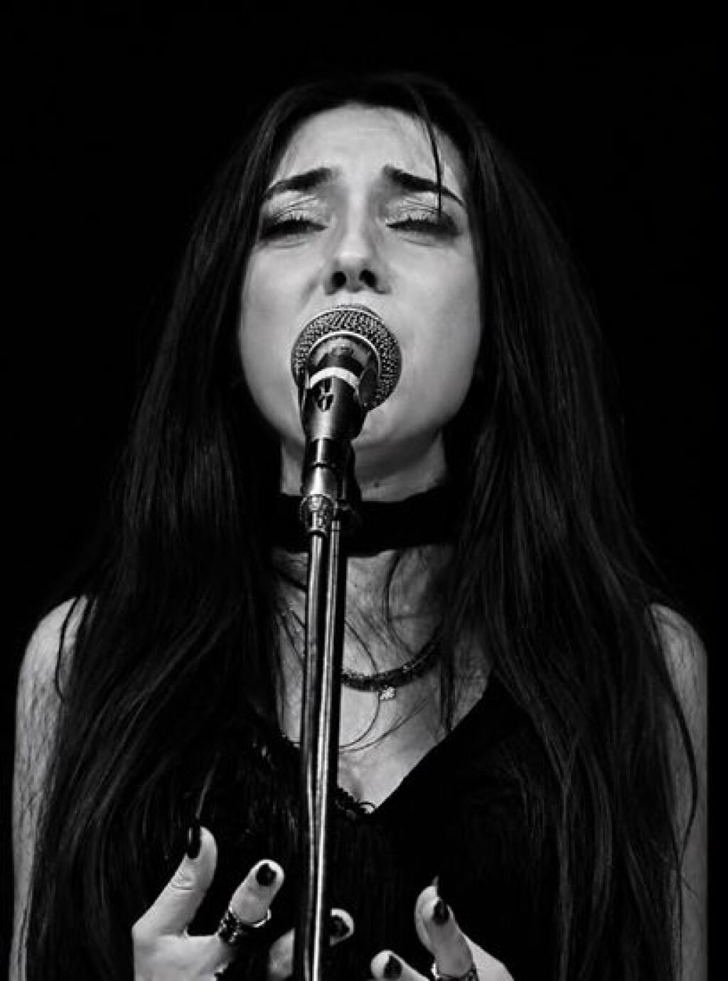 Tuana Arınmış, Gümüş, Obsidian