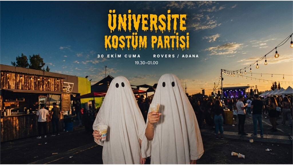 Üniversite Kostüm
