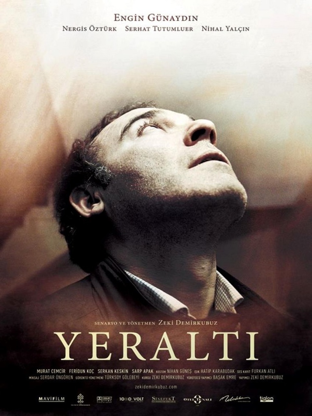 Yer Altı Film Gösterimi - Zeki Demirkubuz Söyleşi